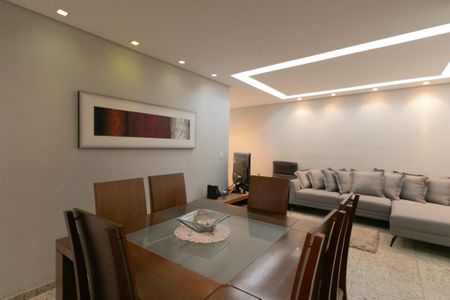 Apartamento à venda com 161m², 3 quartos e 2 vagasSala de Jantar