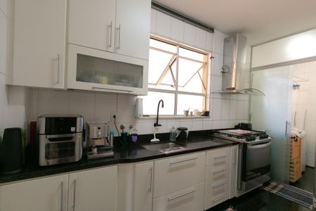 Apartamento à venda com 161m², 3 quartos e 2 vagasCozinha