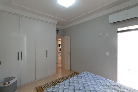 Apartamento à venda com 161m², 3 quartos e 2 vagasSuíte 1 