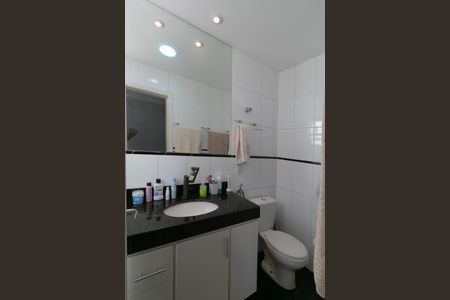 Apartamento à venda com 161m², 3 quartos e 2 vagasBanheiro da Suíte 1