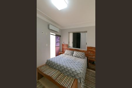 Apartamento à venda com 161m², 3 quartos e 2 vagasSuíte 1 