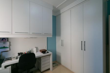 Apartamento à venda com 161m², 3 quartos e 2 vagasQuarto 