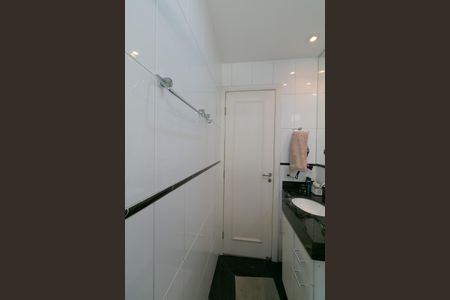 Apartamento à venda com 161m², 3 quartos e 2 vagasBanheiro