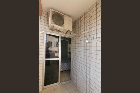 Apartamento à venda com 161m², 3 quartos e 2 vagasSuíte 1 Varanda