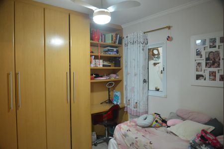 Apartamento para alugar com 69m², 2 quartos e 2 vagasQuarto 