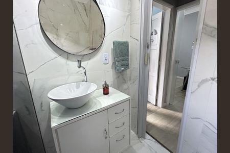 Apartamento à venda com 60m², 2 quartos e 1 vagaBanheiro