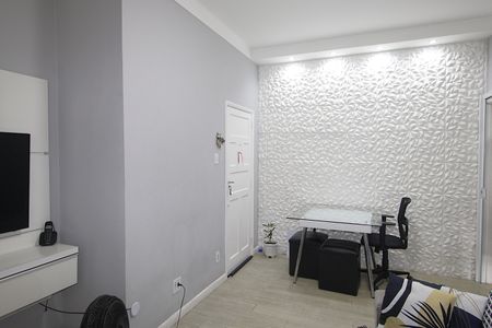 Apartamento à venda com 60m², 2 quartos e 1 vagaSala