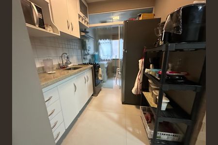 Apartamento à venda com 70m², 1 quarto e 2 vagasCozinha