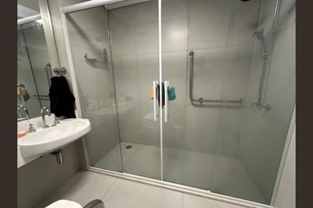 Apartamento à venda com 70m², 1 quarto e 2 vagasBanheiro