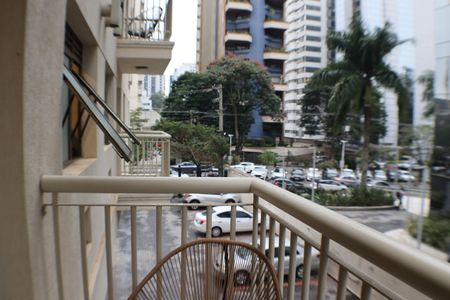 Apartamento à venda com 70m², 1 quarto e 2 vagasSacada