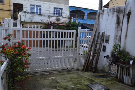 Casa de condomínio à venda com 160m², 4 quartos e 2 vagasGaragem