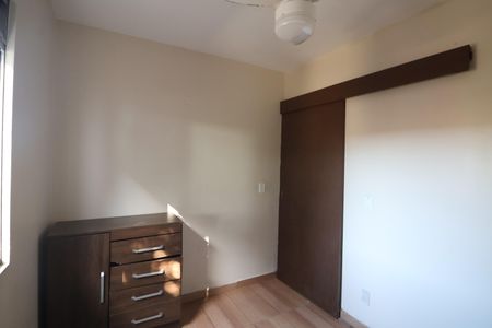 Casa de condomínio à venda com 45m², 2 quartos e 1 vagaQuarto 1