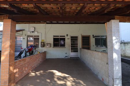 Casa de condomínio à venda com 45m², 2 quartos e 1 vagaFachada da Casa