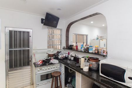 Casa à venda com 174m², 2 quartos e 2 vagasCozinha