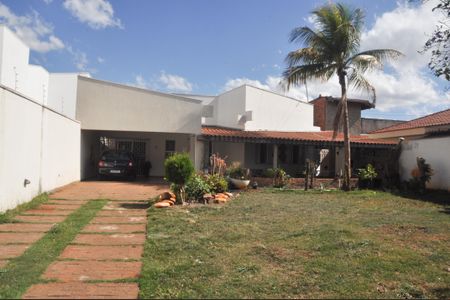 Casa à venda com 478m², 3 quartos e 4 vagasÁrea Externa