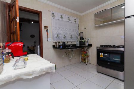 Casa à venda com 103m², 3 quartos e 2 vagas Casa à venda com 103m², 3 quartos e 2 vagasCozinha