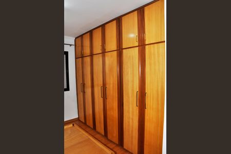 Apartamento à venda com 84m², 3 quartos e 2 vagasSuíte