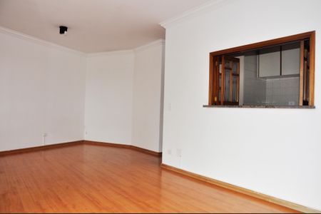Apartamento à venda com 84m², 3 quartos e 2 vagasSala