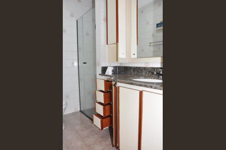 Apartamento à venda com 84m², 3 quartos e 2 vagasBanheiro Social