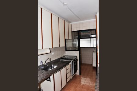 Apartamento à venda com 84m², 3 quartos e 2 vagasCozinha