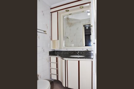 Apartamento à venda com 84m², 3 quartos e 2 vagasBanheiro da Suíte