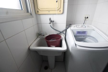 Apartamento à venda com 50m², 2 quartos e 1 vagaÁrea de serviço