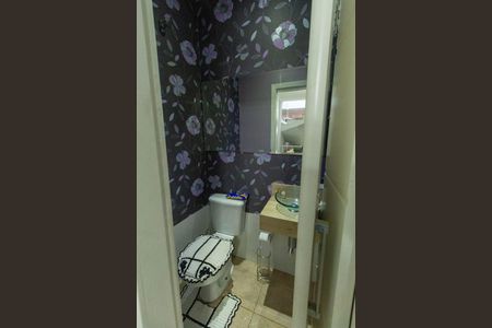 Casa à venda com 139m², 3 quartos e 2 vagasLavabo