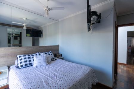 Casa à venda com 139m², 3 quartos e 2 vagasSuíte