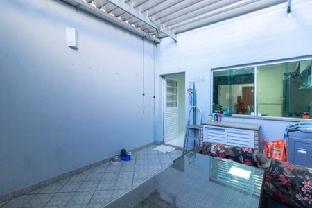 Casa à venda com 139m², 3 quartos e 2 vagasChurrasqueira