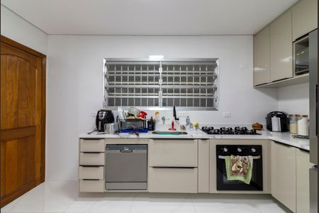 Casa para alugar com 200m², 3 quartos e 2 vagasCozinha