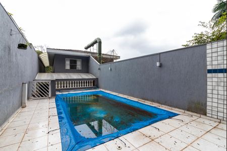 Casa para alugar com 200m², 3 quartos e 2 vagasPiscina