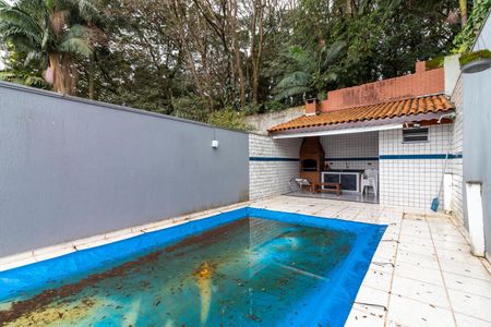 Casa para alugar com 200m², 3 quartos e 2 vagasPiscina