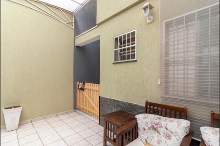 Casa para alugar com 200m², 3 quartos e 2 vagasQuintal