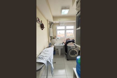 Apartamento para alugar com 100m², 2 quartos e 2 vagas Apartamento para alugar com 100m², 2 quartos e 2 vagasÁrea de Serviço