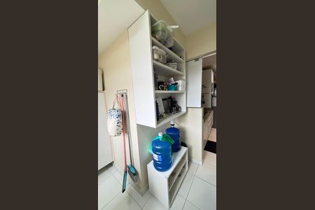 Apartamento para alugar com 100m², 2 quartos e 2 vagas Apartamento para alugar com 100m², 2 quartos e 2 vagasÁrea de Serviço