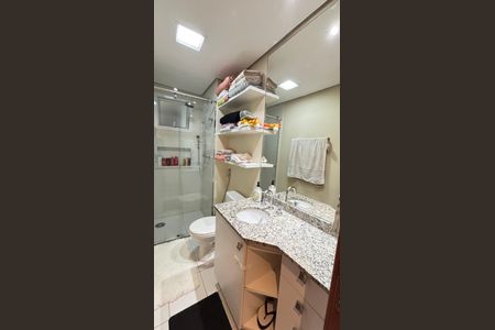Apartamento para alugar com 100m², 2 quartos e 2 vagas Apartamento para alugar com 100m², 2 quartos e 2 vagasBanheiro