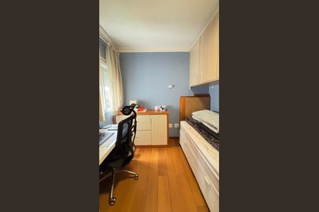 Apartamento para alugar com 100m², 2 quartos e 2 vagas Apartamento para alugar com 100m², 2 quartos e 2 vagasQuarto