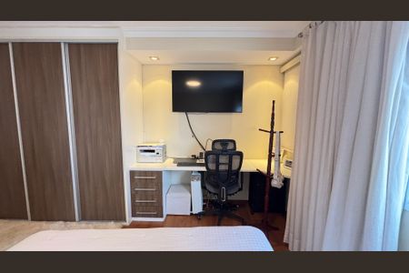 Apartamento para alugar com 100m², 2 quartos e 2 vagas Apartamento para alugar com 100m², 2 quartos e 2 vagasSuite