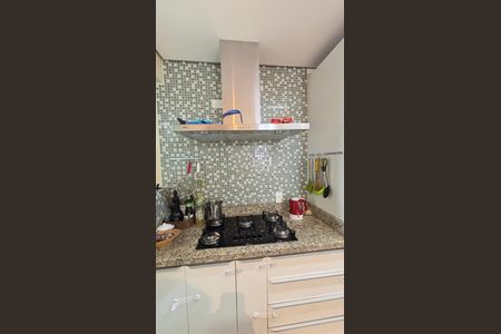 Apartamento para alugar com 100m², 2 quartos e 2 vagas Apartamento para alugar com 100m², 2 quartos e 2 vagasCozinha