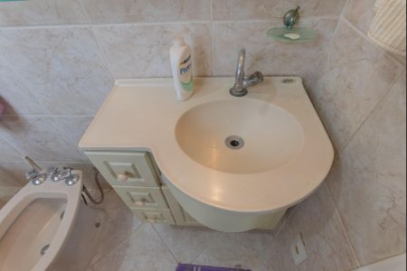 Casa à venda com 180m², 3 quartos e 3 vagasBanheiro da Suíte