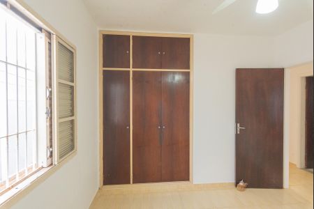 Casa à venda com 180m², 3 quartos e 3 vagasQuarto 1