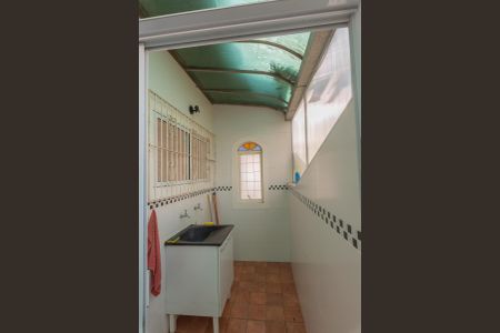 Casa à venda com 180m², 3 quartos e 3 vagasÁrea de Serviço