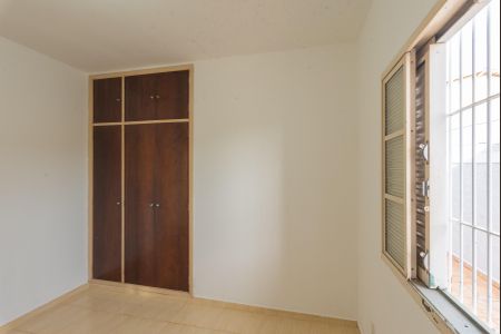 Casa à venda com 180m², 3 quartos e 3 vagasQuarto 2