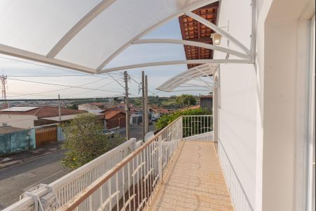 Casa à venda com 180m², 3 quartos e 3 vagasVaranda da Sala