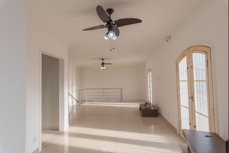 Casa à venda com 180m², 3 quartos e 3 vagasSala