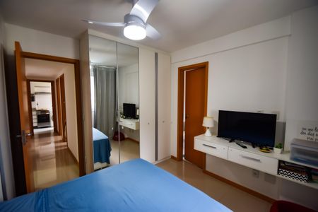 Apartamento à venda com 79m², 3 quartos e 2 vagasSuíte