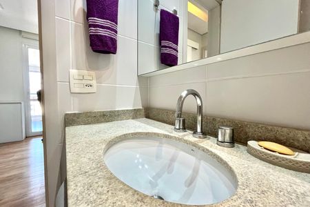 Apartamento para alugar com 97m², 3 quartos e 2 vagas Apartamento para alugar com 97m², 3 quartos e 2 vagasBanheiro