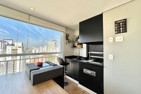 Apartamento para alugar com 97m², 3 quartos e 2 vagas Apartamento para alugar com 97m², 3 quartos e 2 vagasVaranda