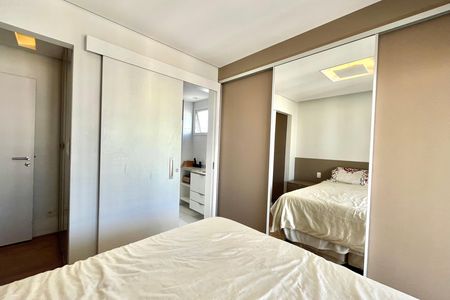 Apartamento para alugar com 97m², 3 quartos e 2 vagas Apartamento para alugar com 97m², 3 quartos e 2 vagasSuíte
