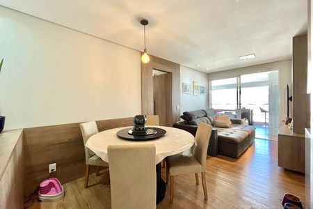 Apartamento para alugar com 97m², 3 quartos e 2 vagas Apartamento para alugar com 97m², 3 quartos e 2 vagasSala